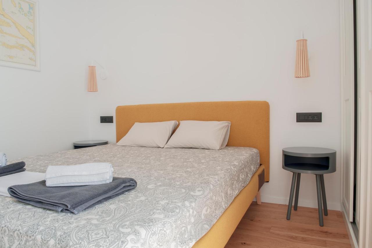 Apartment Vito Omis Exterior photo