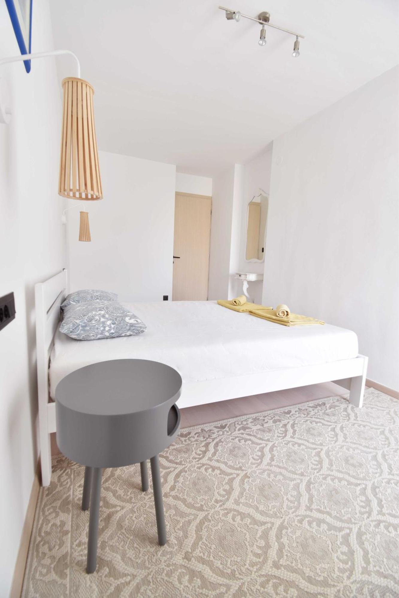 Apartment Vito Omis Exterior photo
